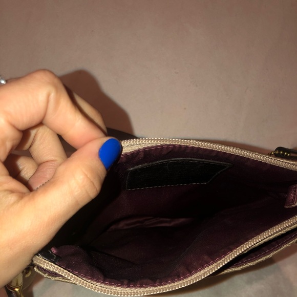 Vintage Coach Crossbody - Picture 6 of 8